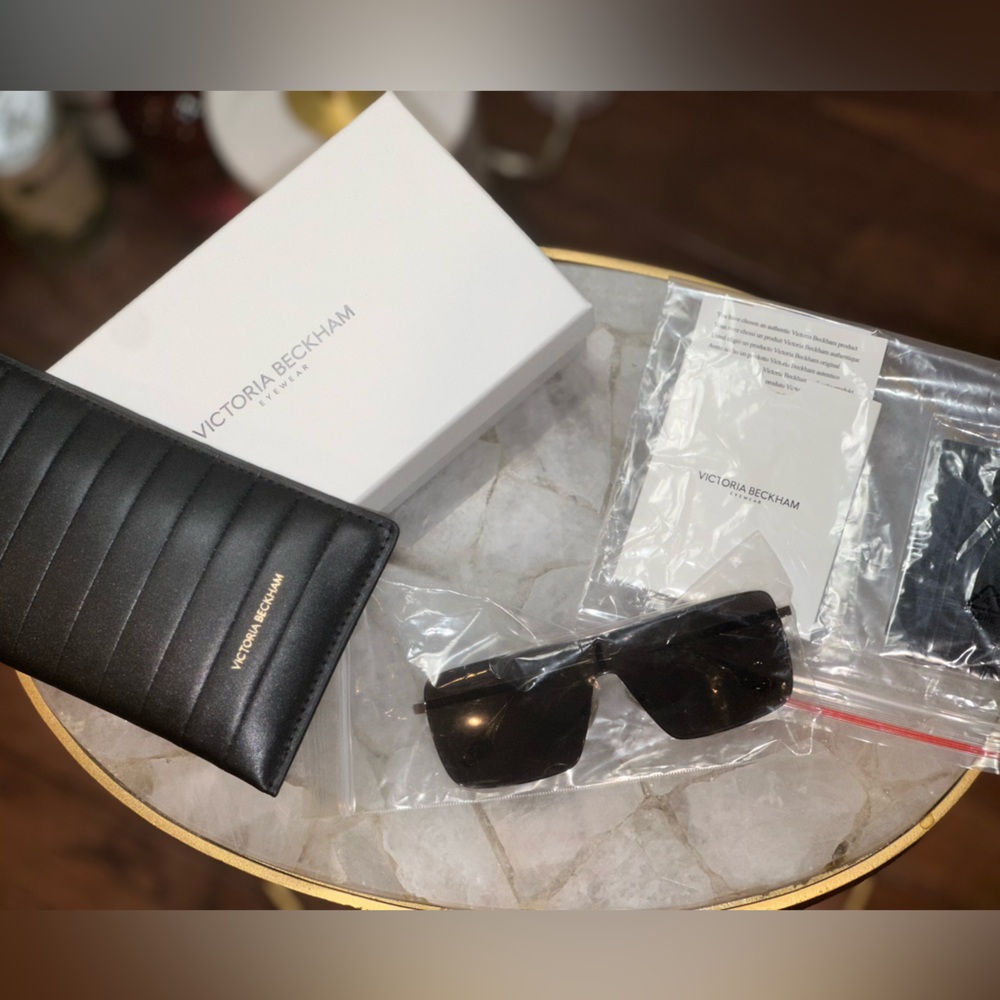 Victoria Beckham Rectangular Visor Sunglasses – Gold | Smoke | $345 Retail NIB
